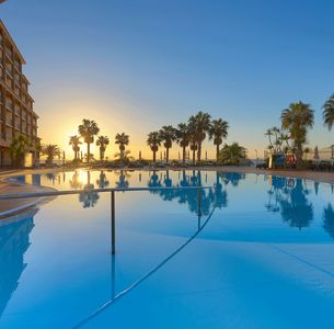 Hotel The Views Oasis****